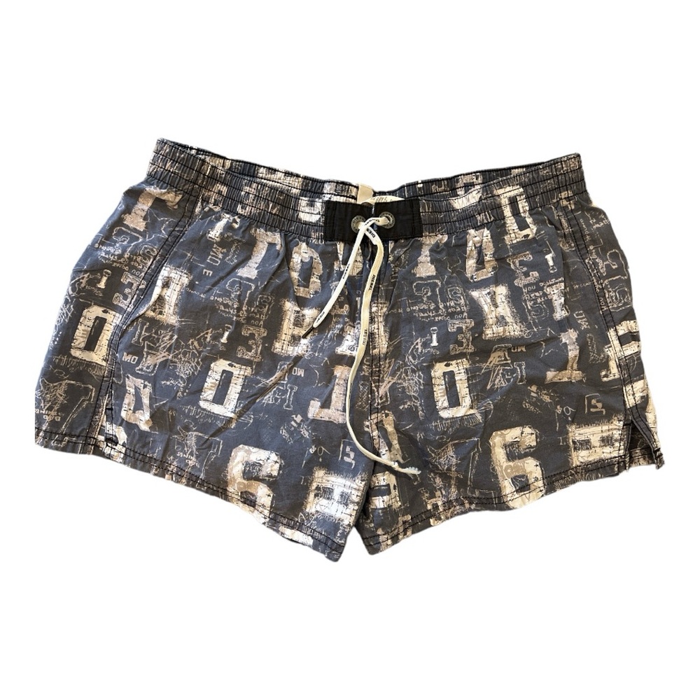 DIESLE MENS SWIM TRUNKS SIZE L COLOR GRAY & WHITE